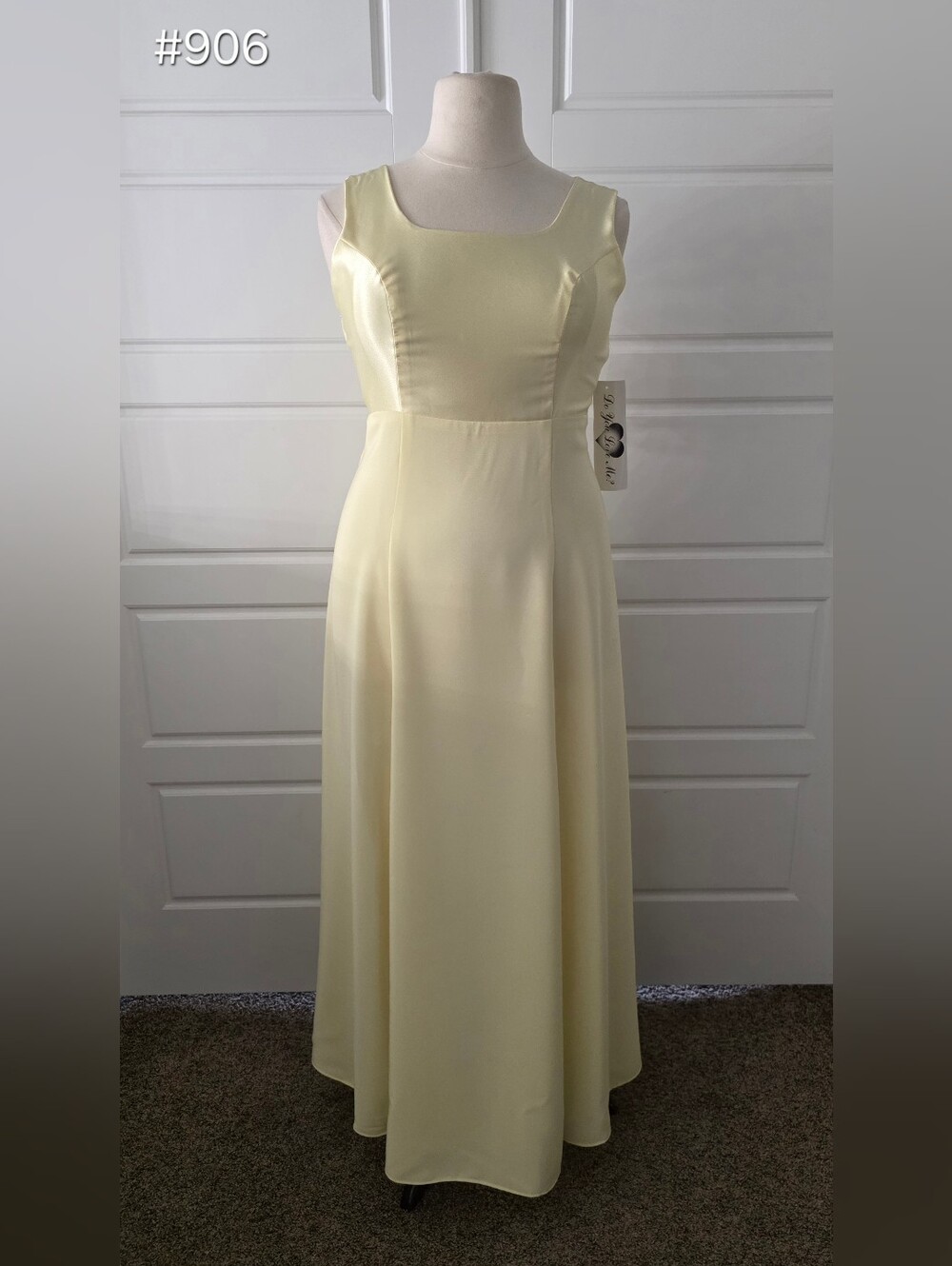 Simple Yellow Sleeveless A-line Maxi Formal Dress